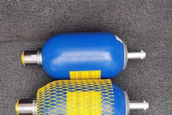 蓄能器選擇與維護，必備知識分享！ 圖2