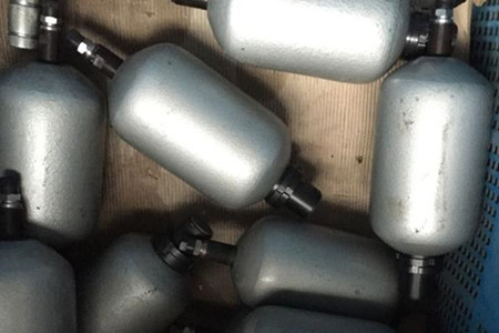 蓄能器如何運輸和搬運？朝日為大家科普！