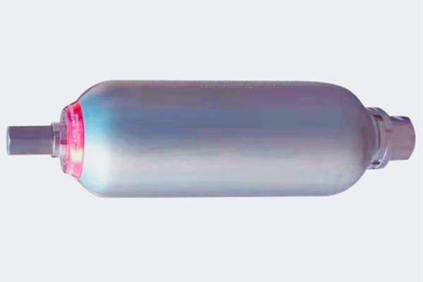 纏繞式蓄能器緣何成為液壓系統(tǒng)新寵？輕量化與高壓耐受引領(lǐng)行業(yè)變革